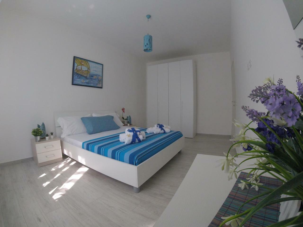 Oudeis Holidays Apartments Tropea Exterior photo